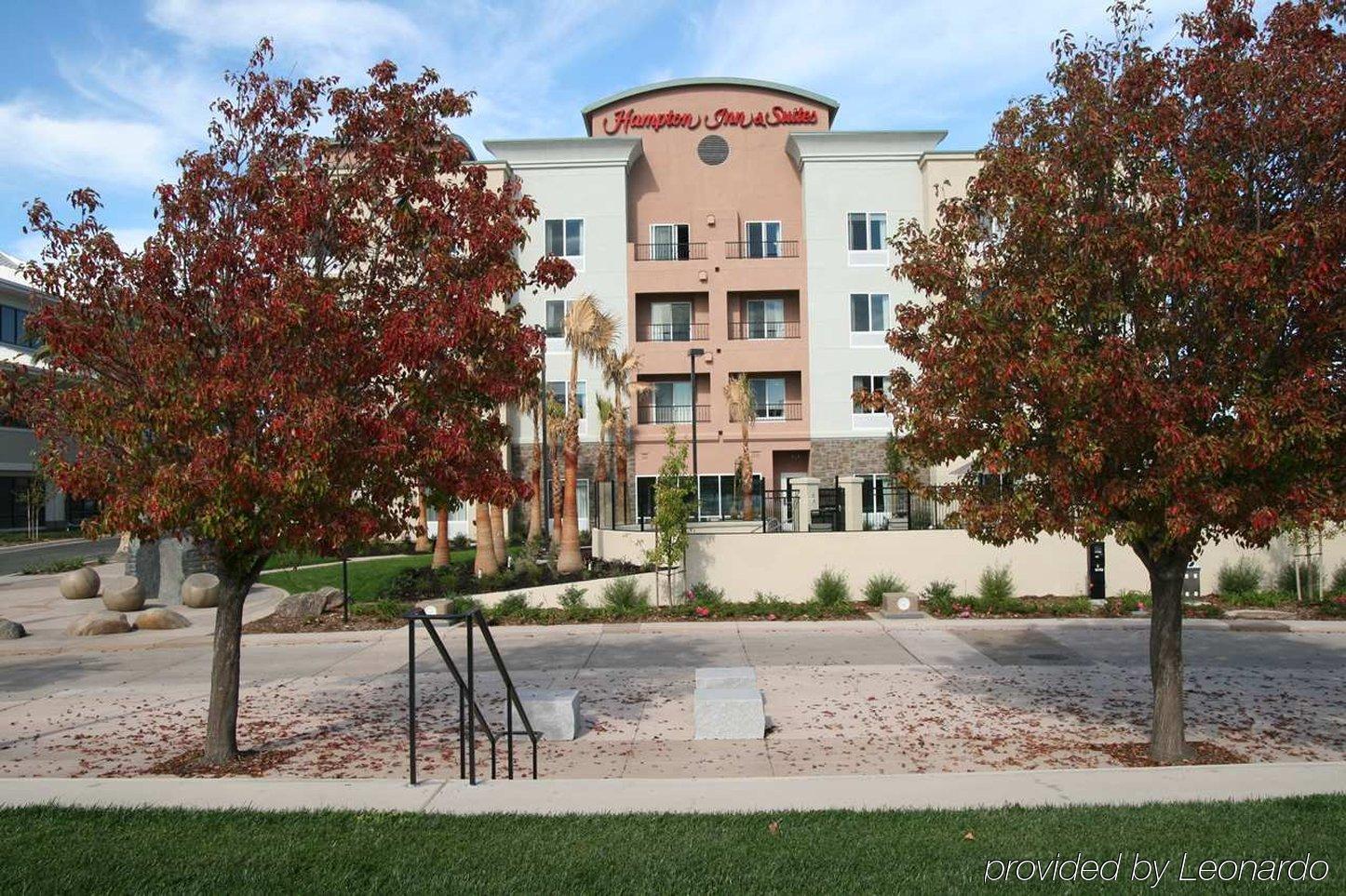 Hampton Inn & Suites Suisun City Waterfront Exterior photo
